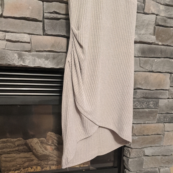 Grey Bodycon Dress - Picture 2 of 4